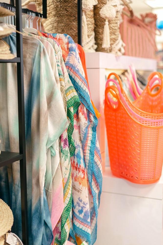 Accessories & Gifts
