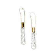  Crystal Clear Spreader