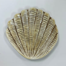  Handpainted 6" x 6" Cream/Brown Shell Dish