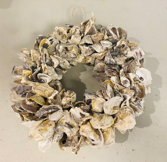 Round Oyster Shell Wreath 12"