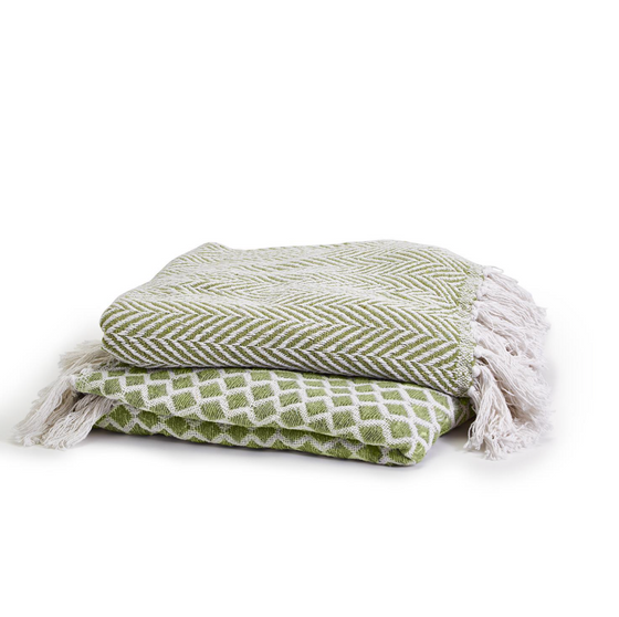 Country Side Green Throw Blanket