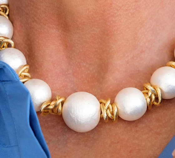 Cotton Pearl Link Necklace