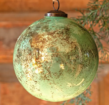  5"SPRUCE ANTIQUE FINISHED ORNAMENT