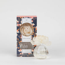  Saffron and Silk Flower Diffuser