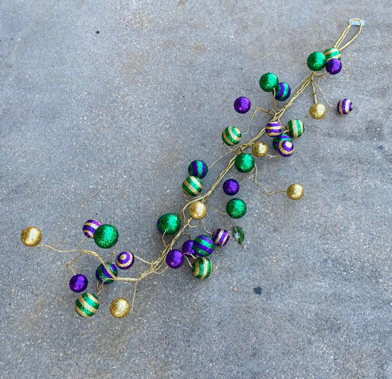 Glitter Mardi Gras Ball Garland 5'